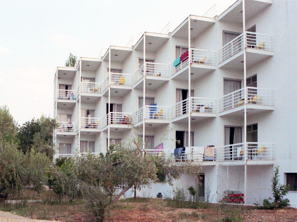 Brown Beach (Golden Beach)